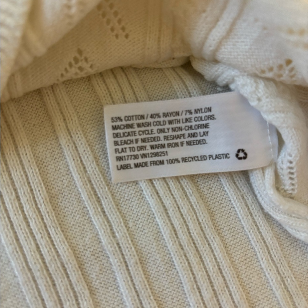 Target sweater - Picture 3 of 3